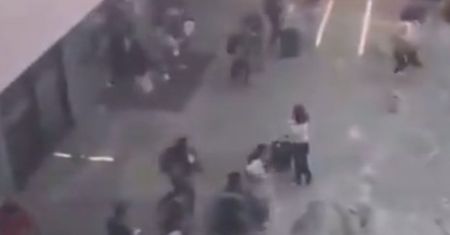 Panika na lotnisku. Wstrząsające obrazki z Meksyku
