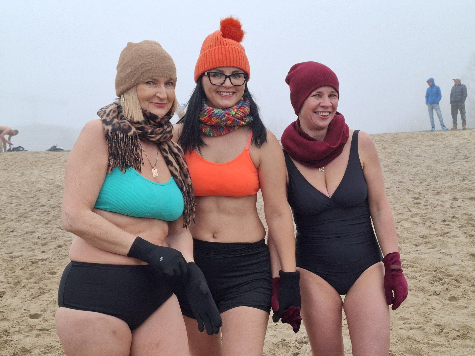 Radomskie Morsy ponownie zanurzyły się w wodzie. Zobaczcie więcej na kolejnych zdjęciach.