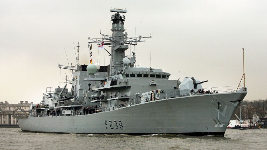 Rosyjski okręt uderzył w brytyjski sonar
