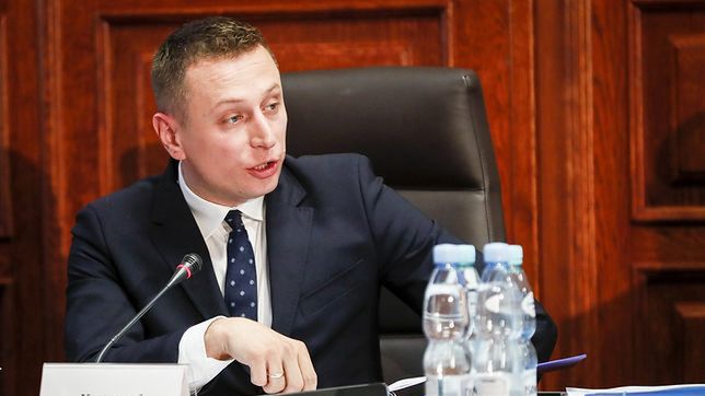 Wybory 2020. Senator KO Krzysztof Brejza ujawnił aferę w Poczcie Polskiej