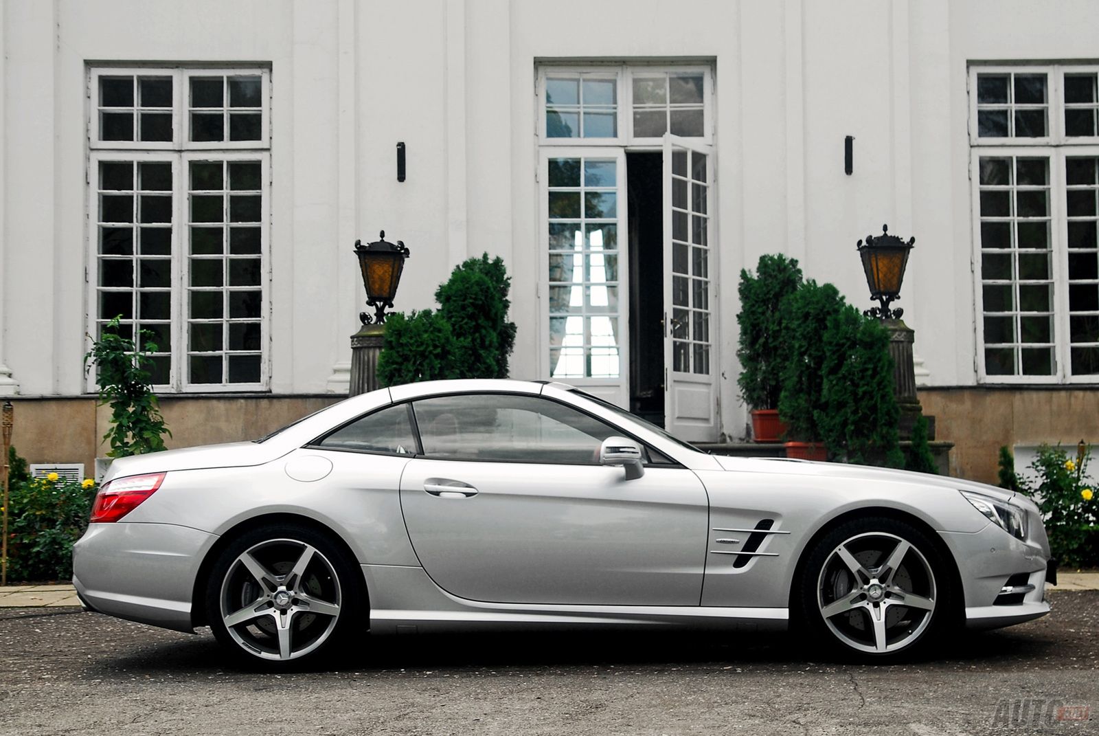 Mercedes-Benz SL500