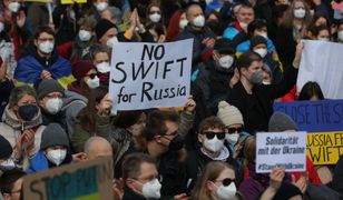 Zachód zwlekał z odcięciem Rosji od SWIFT. "To pozwoliło wyprowadzić kapitał"