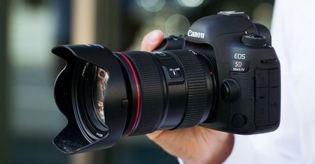 EOS 5D Mark IV bez tajemnic - dzisiaj emisja webcastu na temat nowej lustrzanki
