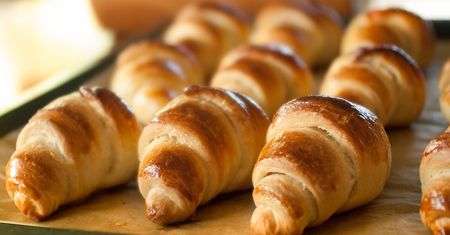 Z 1 produktu i kilku dodatków robię pyszne rogaliki. Nie spędzam godzin w kuchni, a wychodzą obłędne