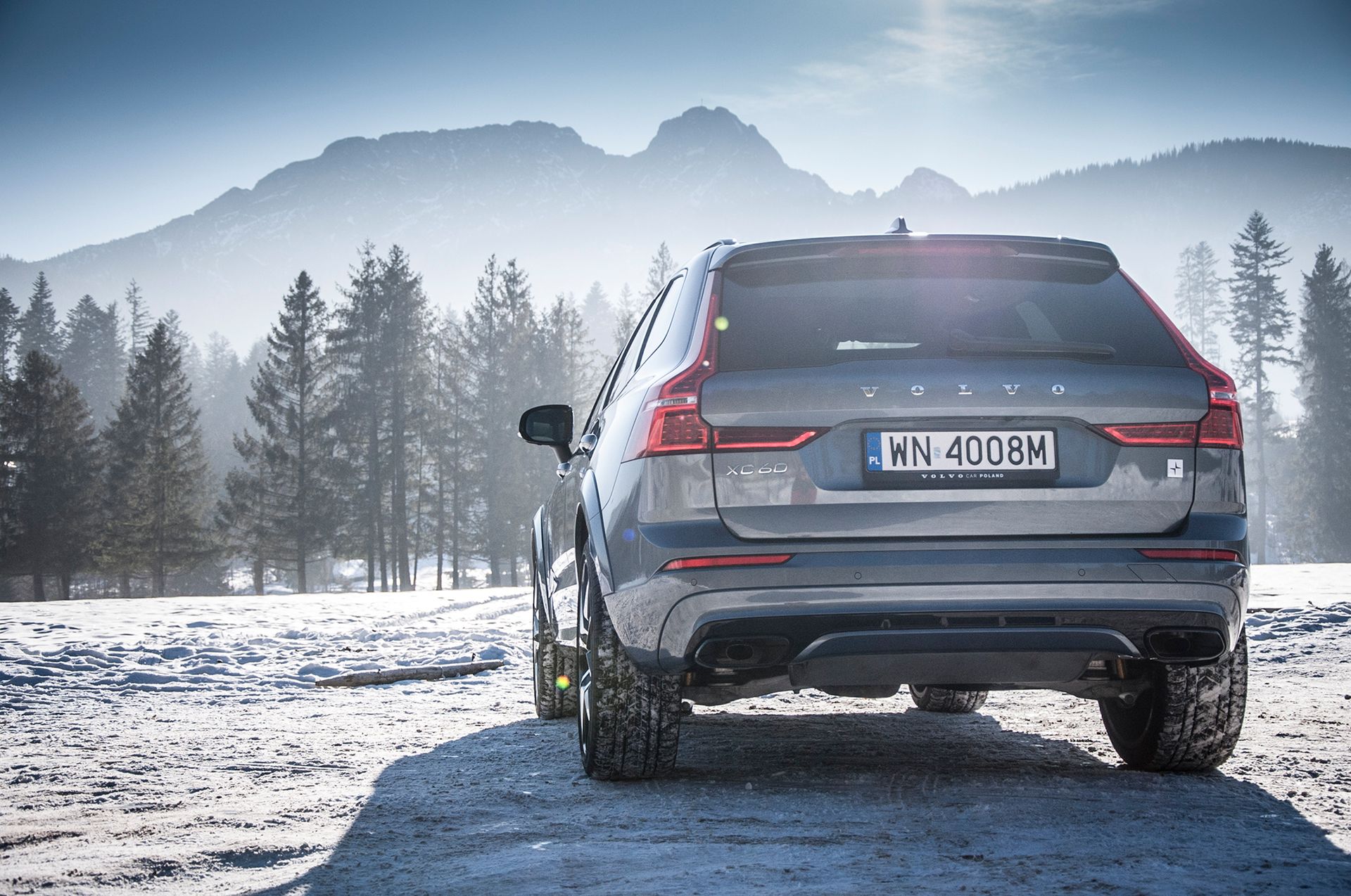Volvo XC60 T8 Polestar Engineered (2020) (fot. Mateusz Żuchowski)