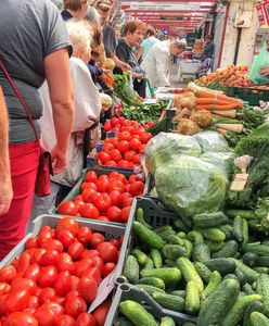 Ile kosztują nowalijki? Niestabilny początek sezonu na polskie warzywa