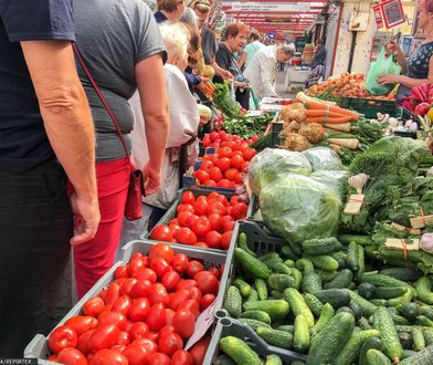 Ile kosztują nowalijki? Niestabilny początek sezonu na polskie warzywa