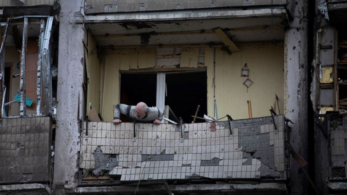 Dywersanci w Kijowie mają podawać się pod ekipy do wymiany okien