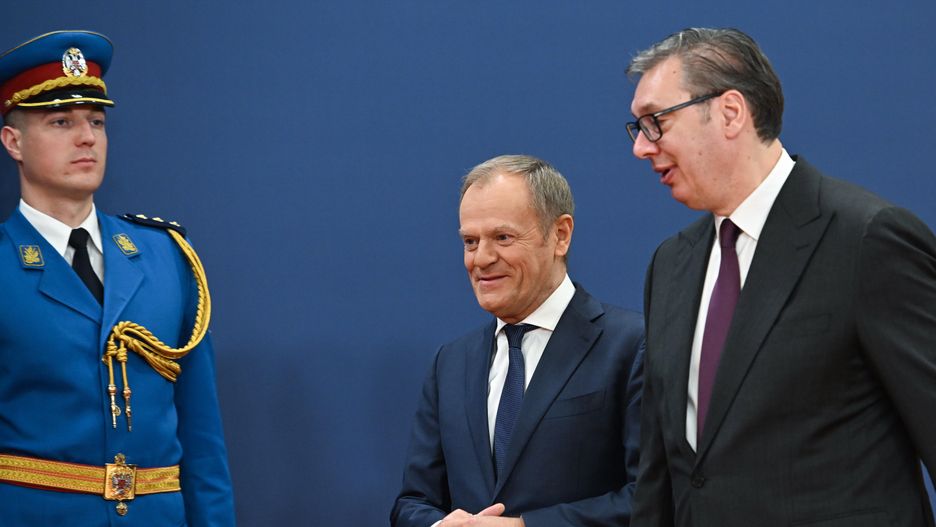 Donald Tusk i Aleksandar Vuczić podczas wizyty polskiego polityk