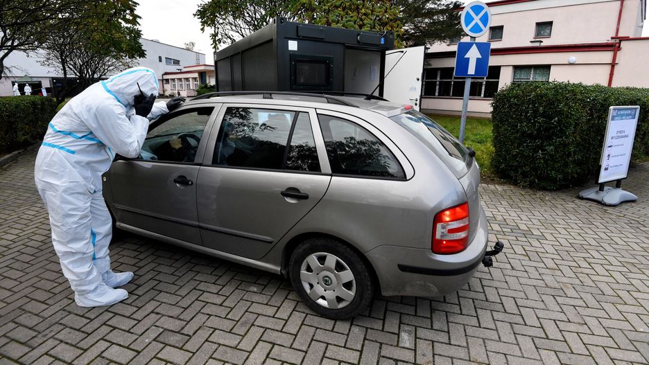 Koronawirus w Polsce. Wrocław i Dolny Śląsk. Kolejny rekord zakażeń. Ponad 13 tys. nowych przypadków