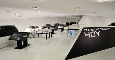 Porsche świętuje 40-lecie studia Porsche Design [wideo]