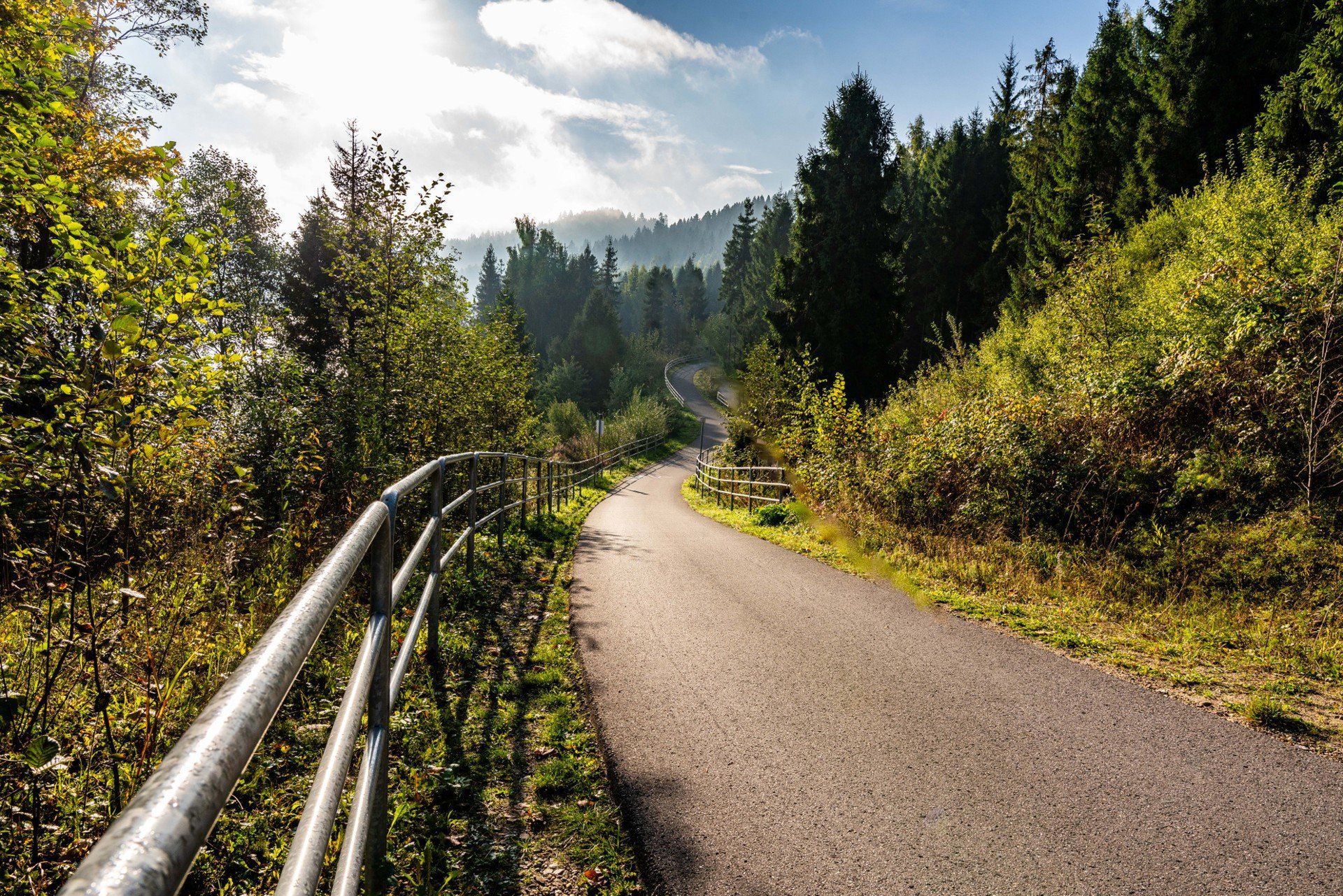 Jesienna trasa rowerowa Velo Czorsztyn zachwyca