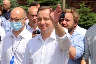 "Dudowe" 1400 plus. Prezydent podpisał ustawę o dodatku solidarnościowym