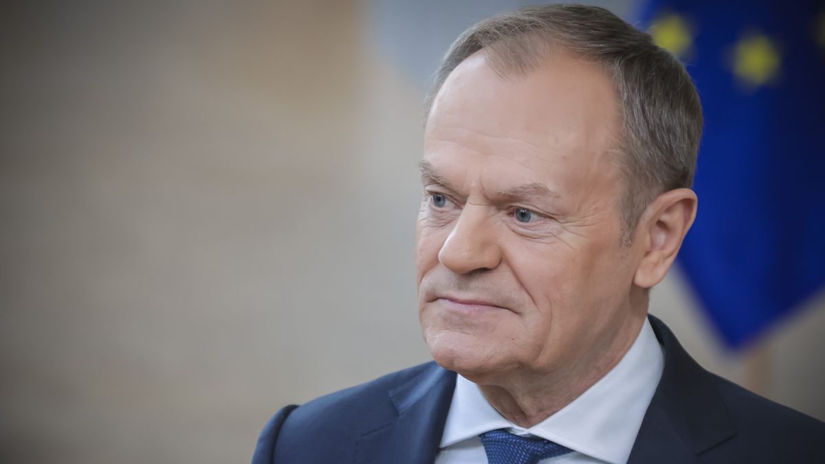 Prime Minister of Poland Donald Tusk attends the Special EU Summit. The European Council Summit is the EU leaders meeting at the headquarters of the European Union. The Polish PM makes a statement upon his arrival and responds to questions from journalists from international media and press. The 27 EU leaders and heads of states had on their agenda to discuss the 2021-2027 budgetary plan and the financial of a 50 billion Euro support package for Ukraine in addition to military, political, economic, diplomatic and humanitarian aid. EU reached a deal on the 50 bln euro aid after Hungary's block was lifted. EUCO in Brussels, Belgium on 1 February 2024 (Photo by Nicolas Economou/NurPhoto via Getty Images)