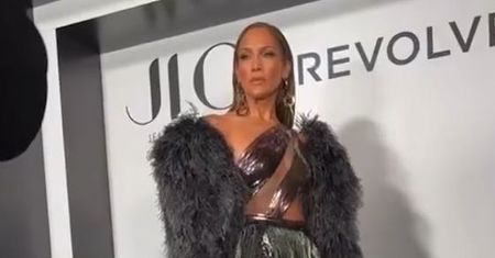 Zjawiskowa Jennifer Lopez. Olśniła nie tylko suknią