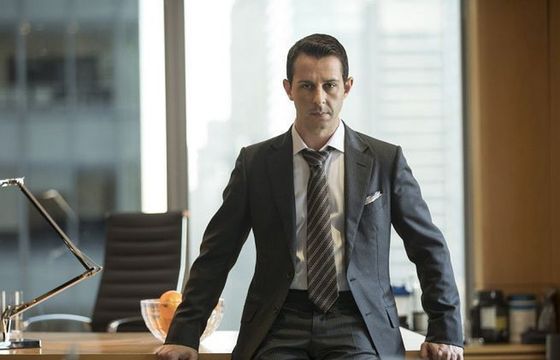 Jeremy Strong w "Toff Guys", nowym filmie Guya Ritchiego