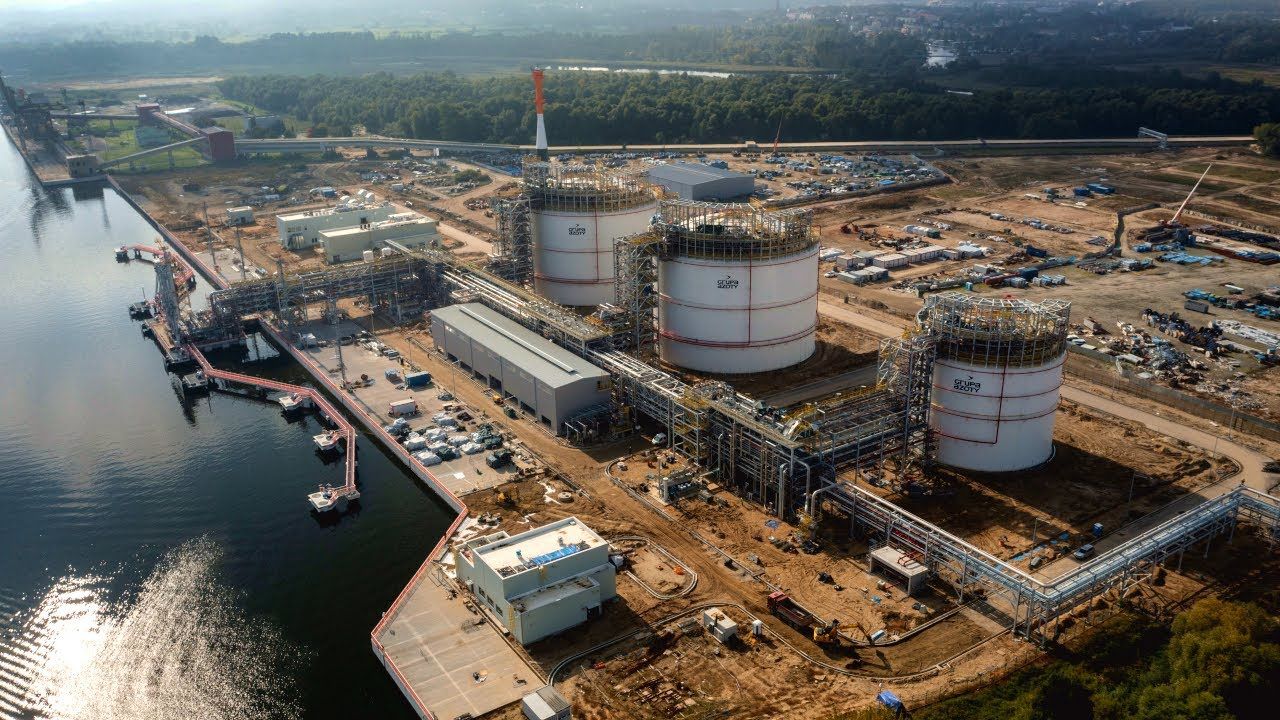 Miliardowe długi chemicznego giganta. Na stole plan restrukturyzacji i przejęcie przez Orlen