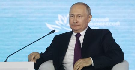 Zobaczył rękę Putina. Przybliżył obraz