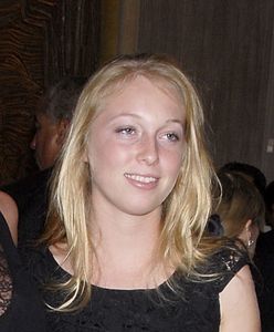 "Pamiętam smród palonego ciała". Szokujące wyznania córki gwiazdy "Dynastii"