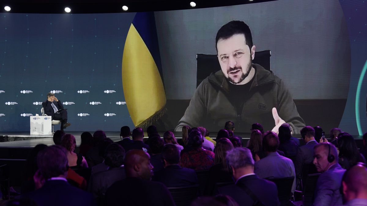 Ukraińscy eksperci zbadają okoliczności tragedii w Przewodowie - przekazał prezydent Wołodymyr Zełenski