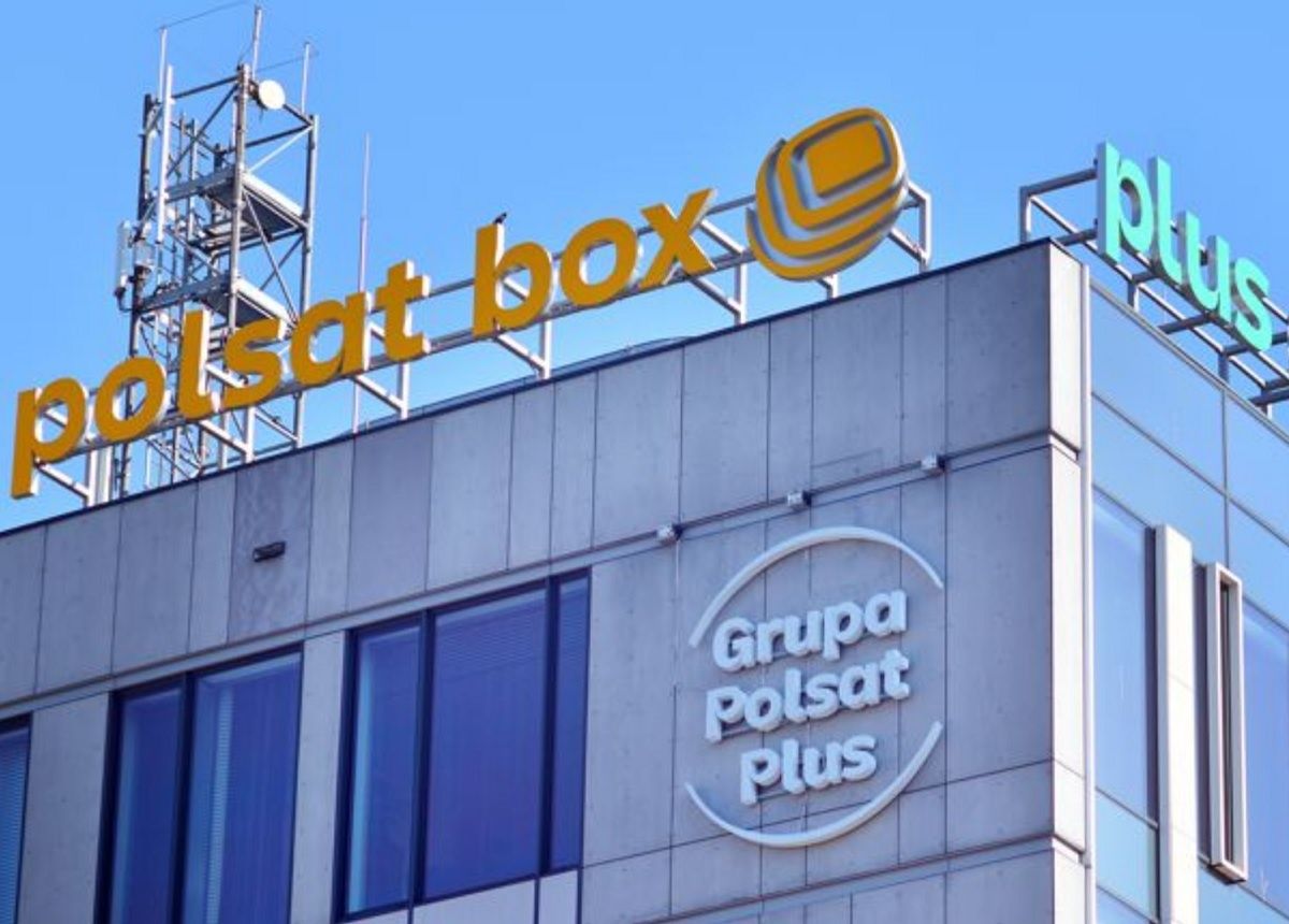 Cyfrowy Polsat poczuł niższe stopy procentowe. Dalej ma do spłaty 15 mld zł