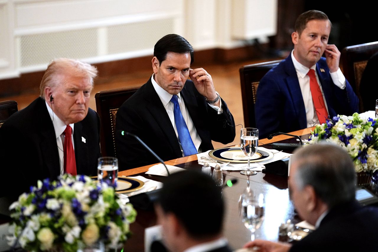 Nowe restrykcje Trumpa. Odmówią wydania wizy z uwagi na otyłość?