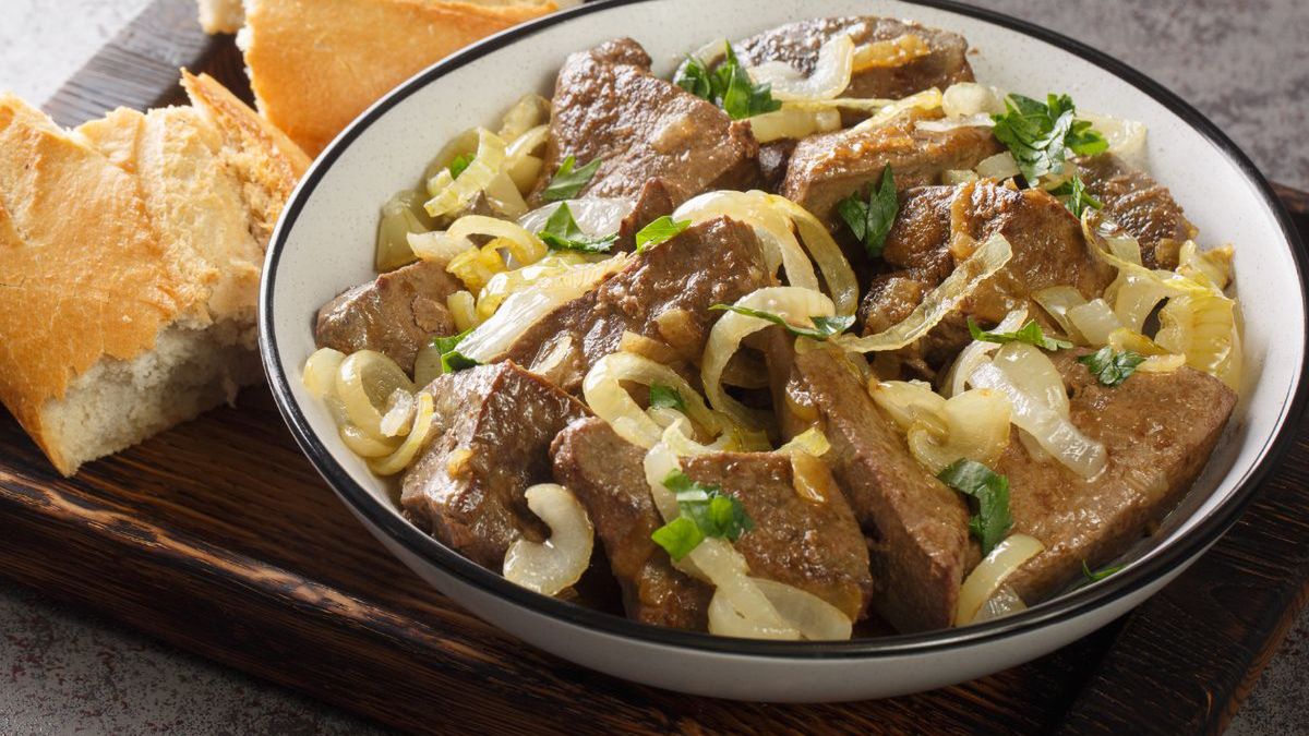 Ta wątróbka jest delikatna, ale nie rozpada się podczas smażenia