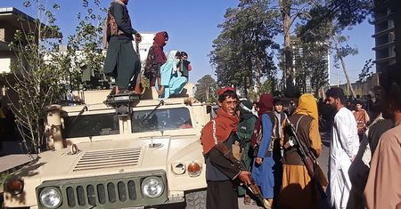 Afganistan. Talibowie weszli do Kabulu. Prezydent opuścił kraj