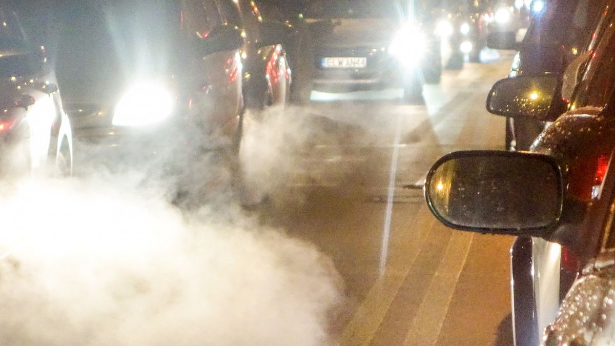 Limit 95 g/km jest trudny do spełnienia dla większości producentów. Niektórzy - jak Tesla - sprzedają "swoją" pulę innym firmom