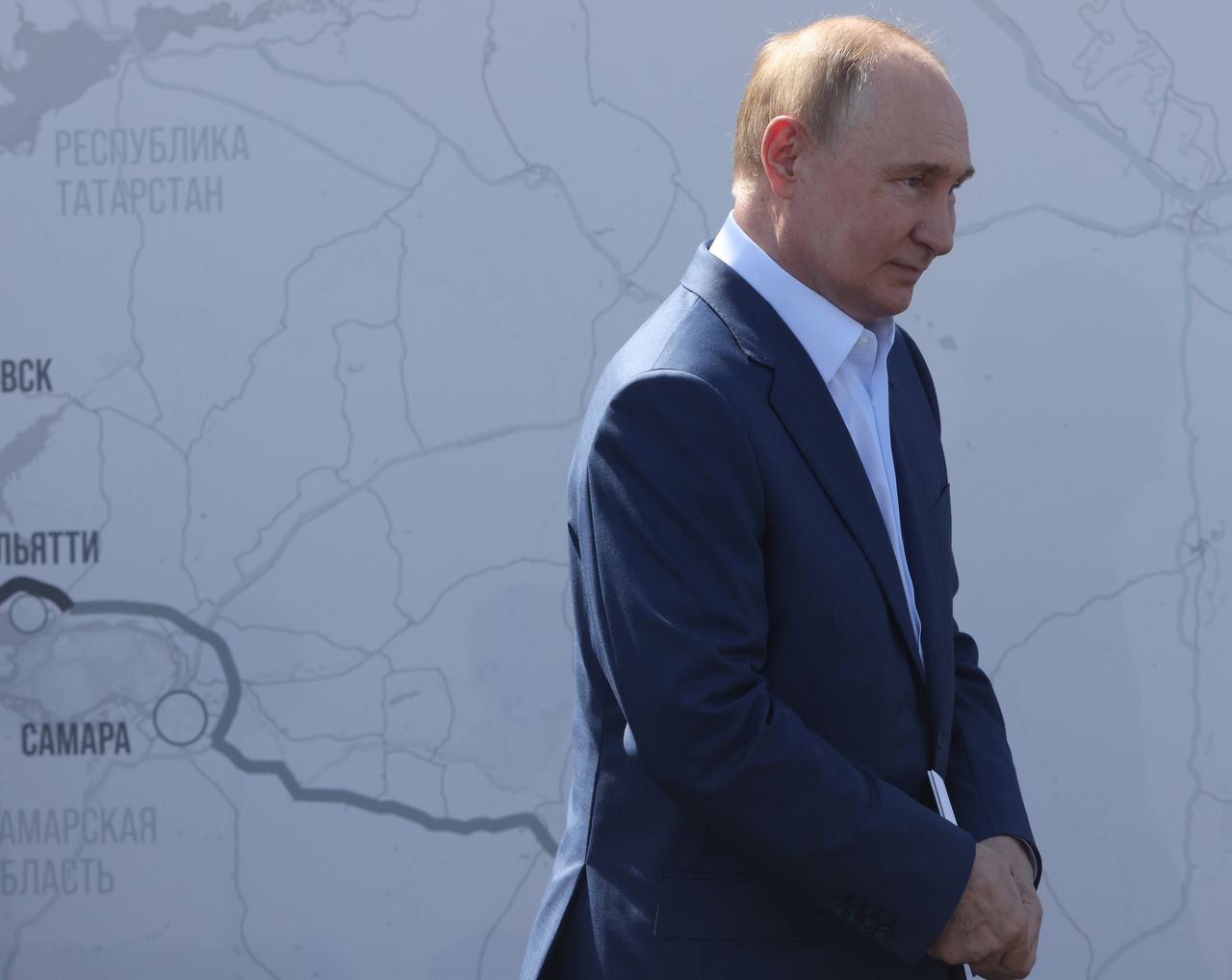 Russia is having more power problems. In the photo, Russian President Vladimir Putin.