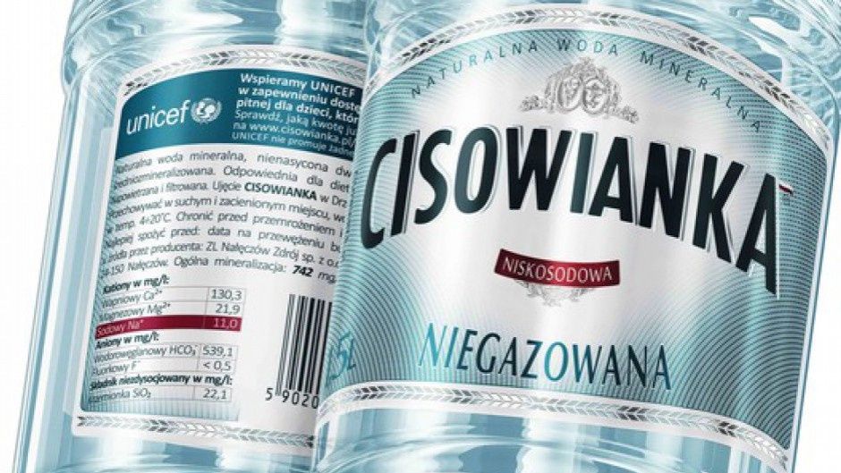 woda cisowianka niegazowana
