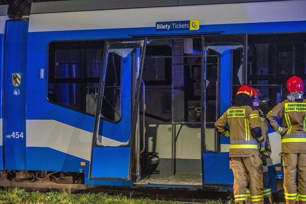 Do wypadku doszło w środę około godz. 18.00 przy rondzie Kocmyrzowskim w Nowej Hucie