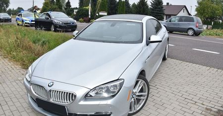 Policjanci zatrzymali złodziei samochodów – straty przekraczają 600 tysięcy złotych!