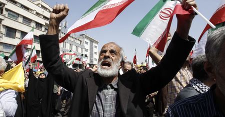 Atak na Iran. Izrael zaprzecza, by miał z nim coś wspólnego. Tak jak i USA
