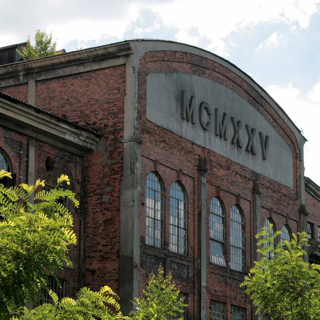 Pozostałości po dawnych zakładach Pronit w Pionkach