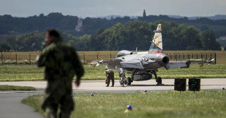 Czechy chcą chronić Słowację. Polska również gotowa do pomocy