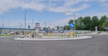 Łatwiejszy dojazd do nowego dworca autobusowego. Nowe drogi prawie gotowe. Kiedy pojadą nimi kierowcy?