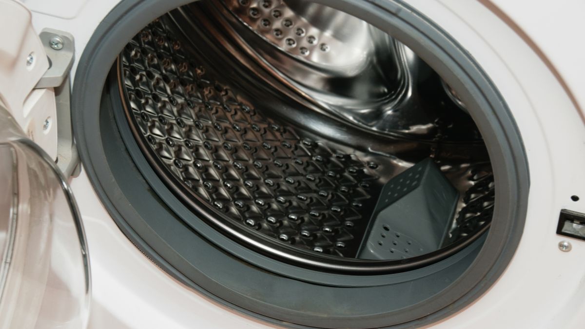 Jak zapobiec pleśni w pralce?