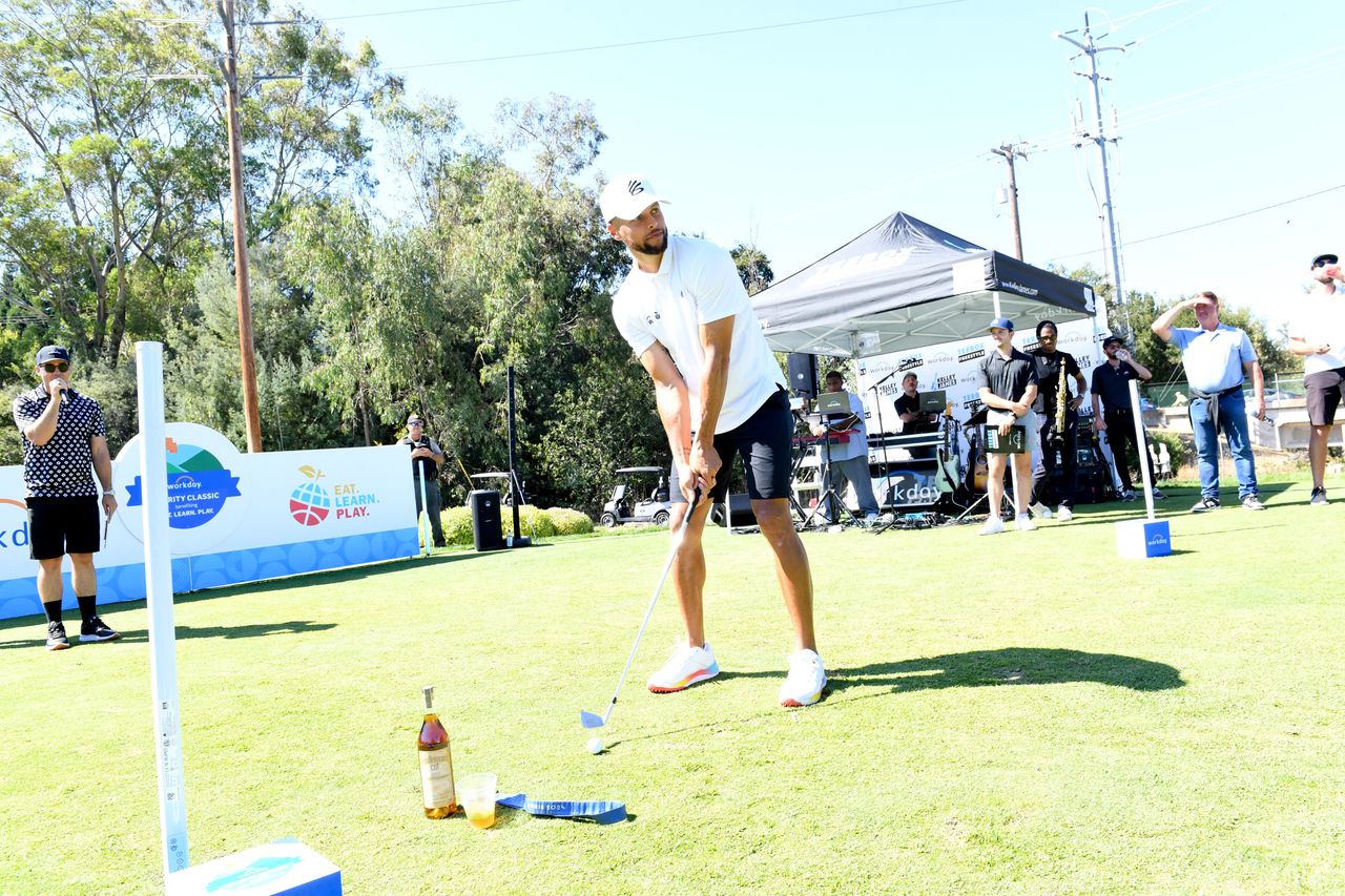 Stephen Curry shines on the green as golf champion and NBA star