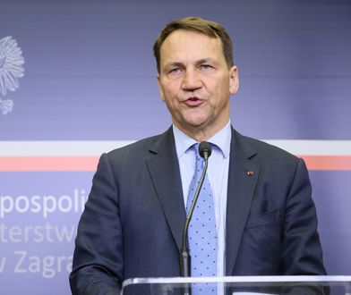 Polska zamyka konsulat Rosji. Sikorski przedstawia poważne oskarżenia