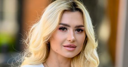 Wersow POKAZAŁA BRZUCH zaledwie 10 dni po porodzie! (FOTO)