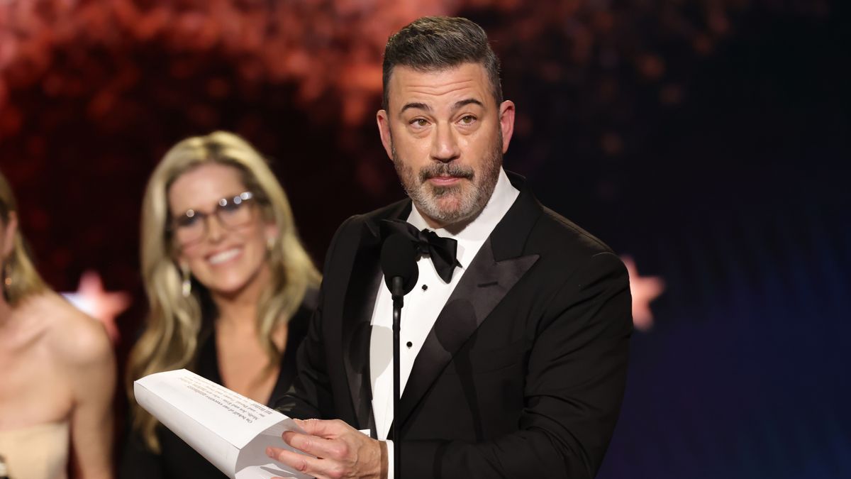 SANTA MONICA, CALIFORNIA - JANUARY 04: Jimmy Kimmel, winner of the Best Talk Show Award for "Jimmy Kimmel Live!",  speaks onstage during the 31st Annual Critics Choice Awards at Barker Hangar on January 04, 2026 in Santa Monica, California.  (Photo by Kevin Winter/Getty Images for Critics Choice Association)