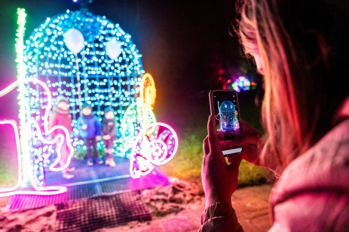 Zakopane: 3 listopada rusza montaż iluminacji świetlnej "Krainy miliona świateł"