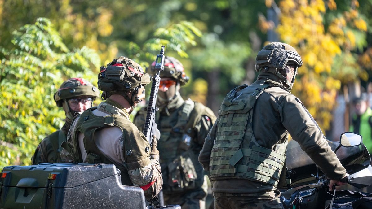 Tytus �mijewski
�wiczenia, koszary, kurs, szkolenie, wojsko, �o�nierz, �o�nierze