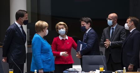 Szczyt UE ws. budżetu. Trudne negocjacje w sobotę