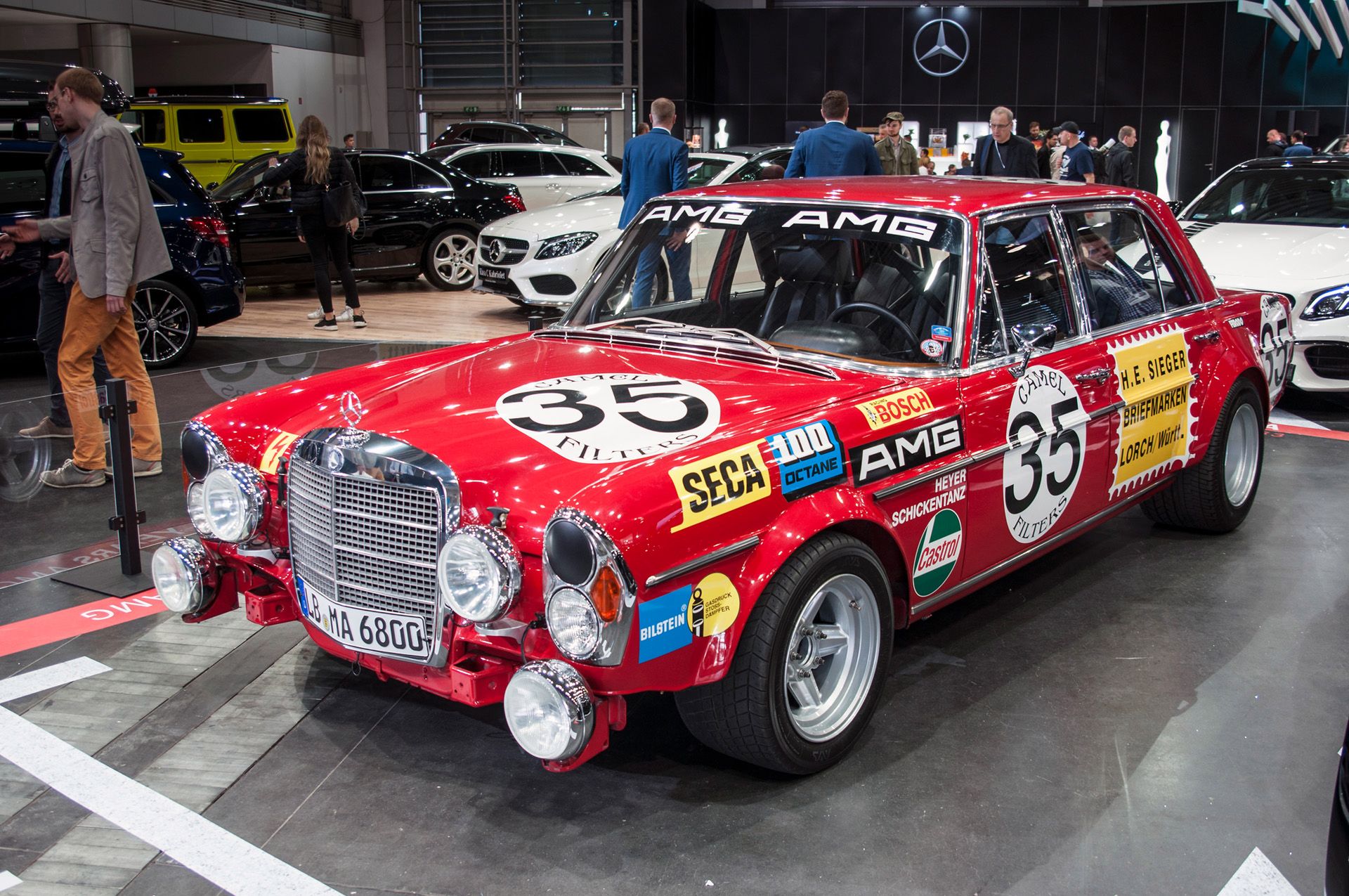 Mercedes 300SEL 6.3 Red Pig