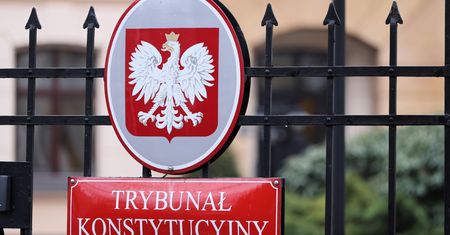 Przerwane posiedzenie TK. Zwołano je na wniosek Ziobry