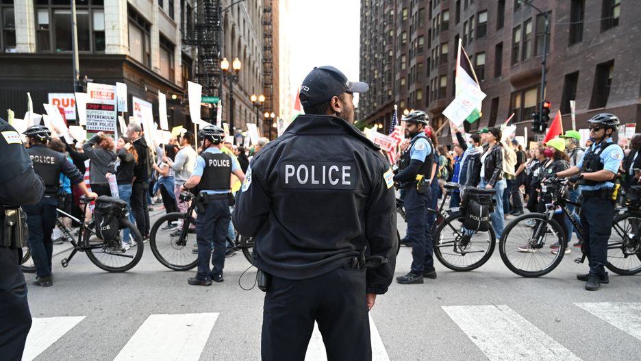 Protesty w Chicago przeciwko interwencji Gwardii Narodowej