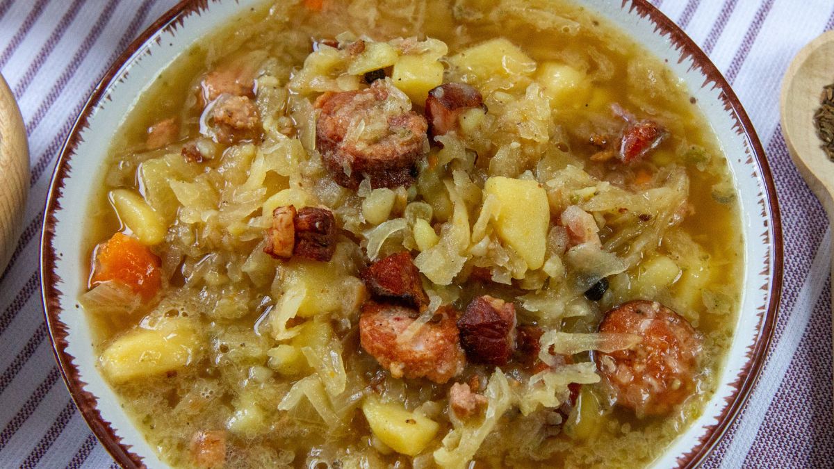 Kapuśniak na wędzonce