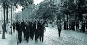 Fotografowanie w czasach, gdy za posiadanie aparatu groziła śmierć